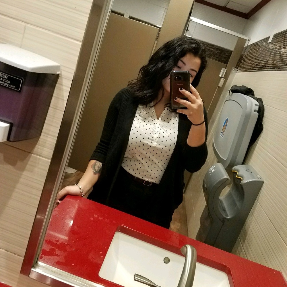 Meet your Posher, Luz